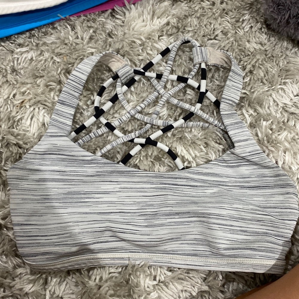 Free to be wild lulu sports bra
